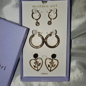 NEW Never Worn Madden Girl Trio Earring Set